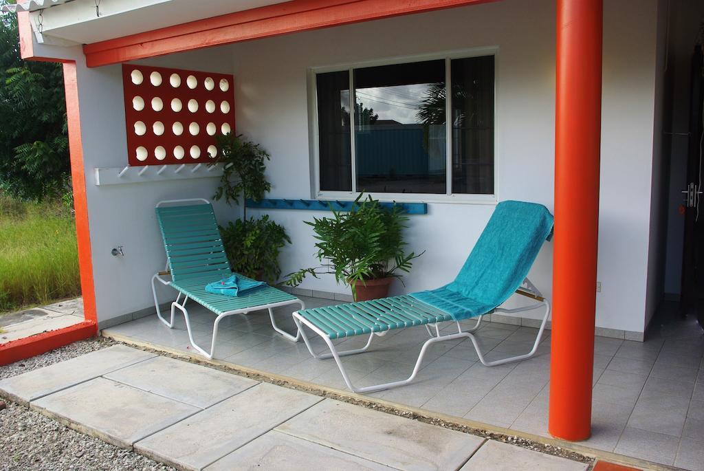 Happy Holiday Homes Kralendijk Exterior foto