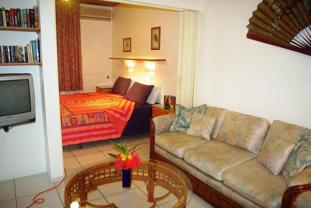Happy Holiday Homes Kralendijk Habitación foto